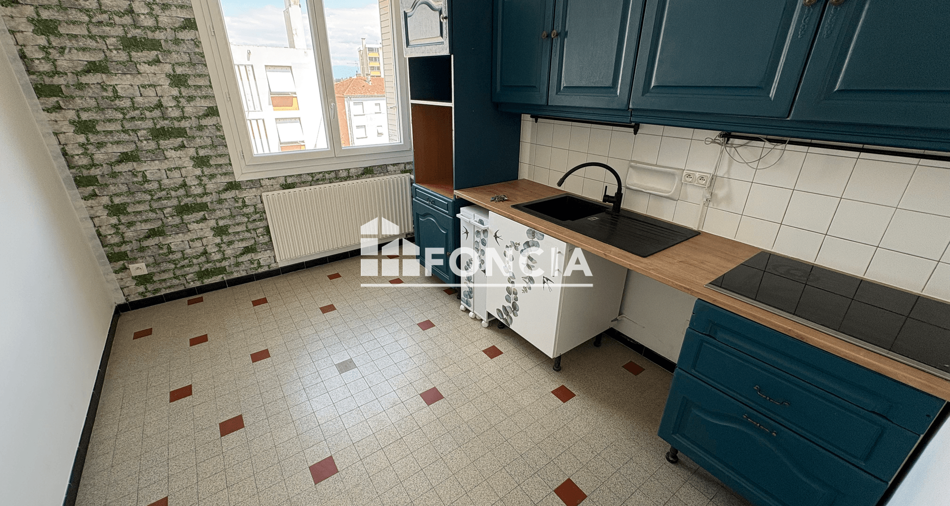 Appartement 4 pièces (75.3 m²) à louer - Tournon-sur-rhône (07300)