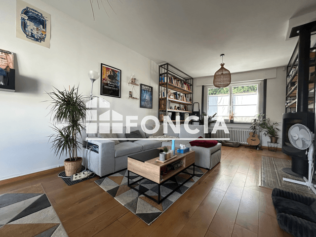 Maison 4 pièces (155.78 m²) à louer - Lievin (62800)