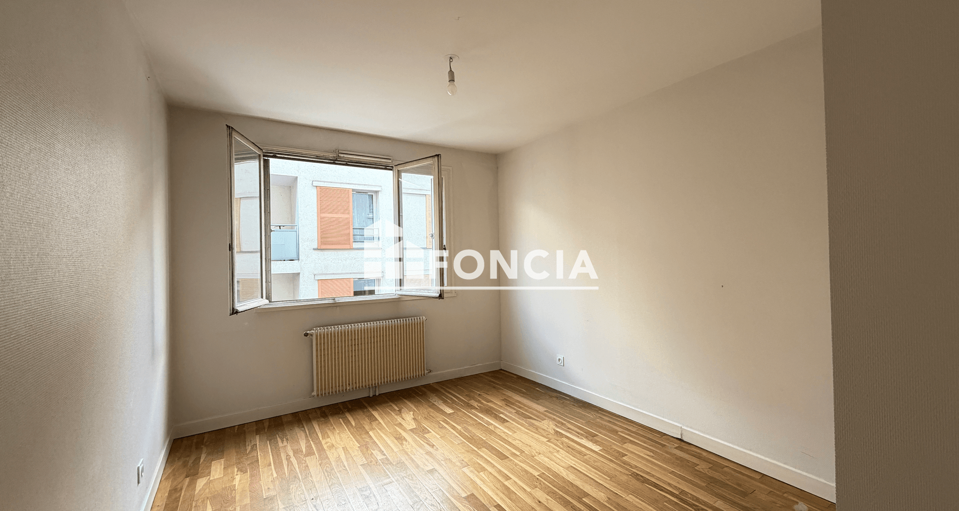 Appartement 2 pièces (43.68 m²) à vendre - Villeurbanne (69100)