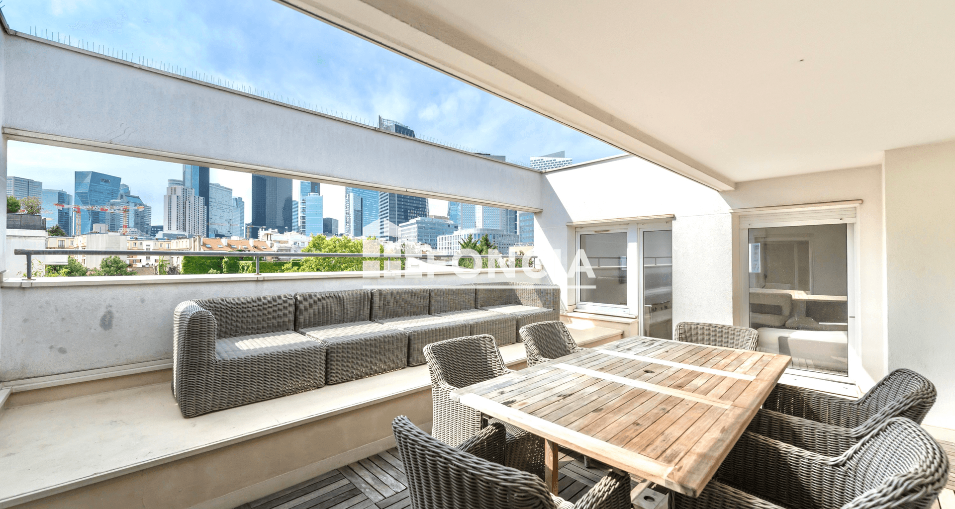 Appartement 6 pièces (141.75 m²) à vendre - Courbevoie (92400)