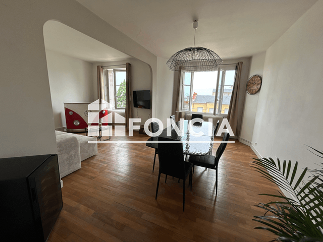 Appartement meublé 3 pièces (81.87 m²) à louer - Rodez (12000)