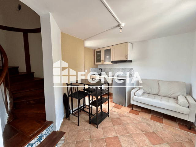 Appartement meublé 2 pièces (15.86 m²) à louer - Lisieux (14100)