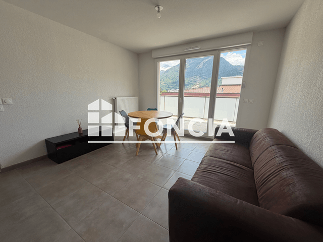 Appartement meublé 2 pièces (39.47 m²) à louer - Cluses (74300)