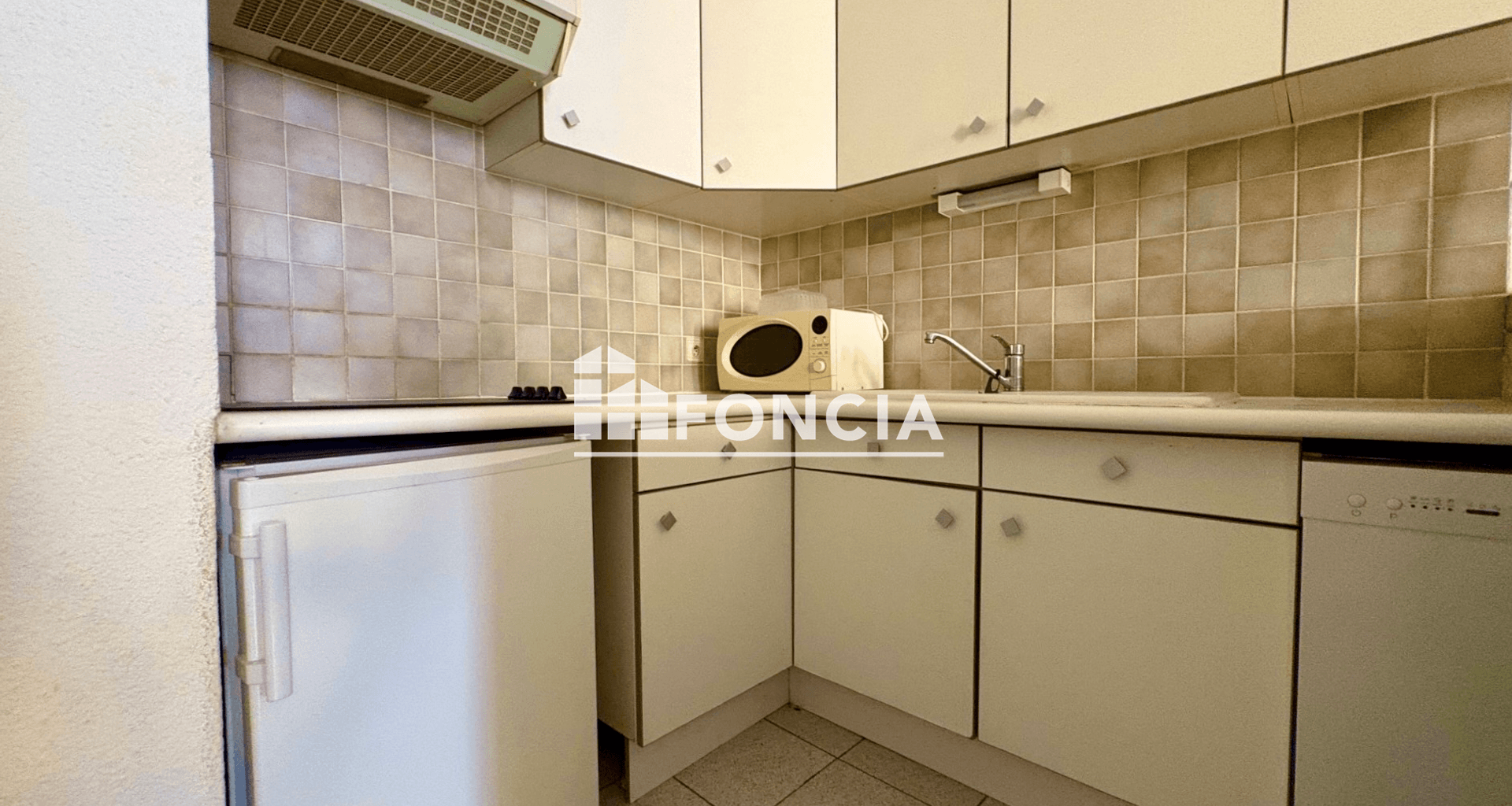 Appartement 2 pièces (47 m²) à vendre - Aix-en-provence (13100)