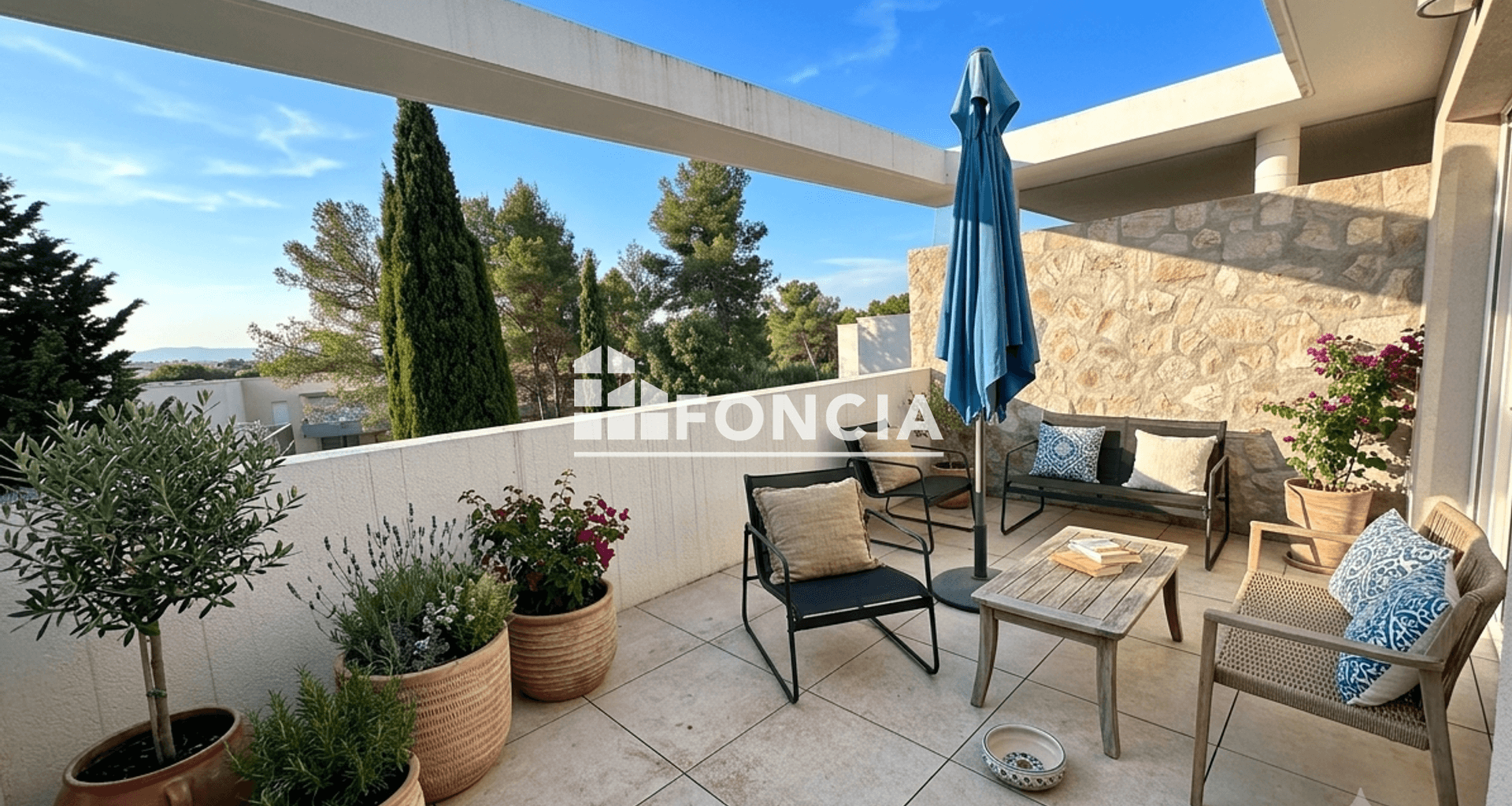 Appartement 2 pièces (42.7 m²) à vendre - Roquebrune-sur-argens (83520)