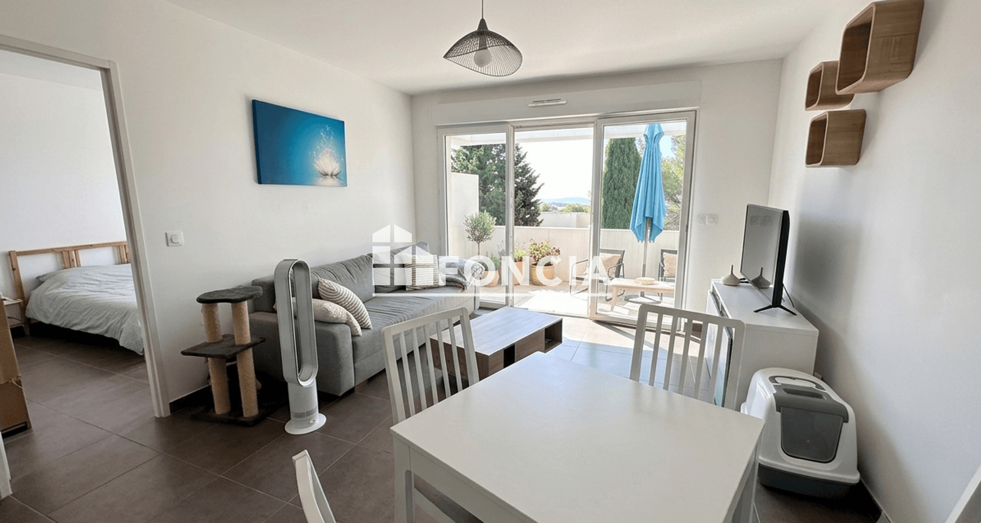 Appartement 2 pièces (42.7 m²) à vendre - Roquebrune-sur-argens (83520)