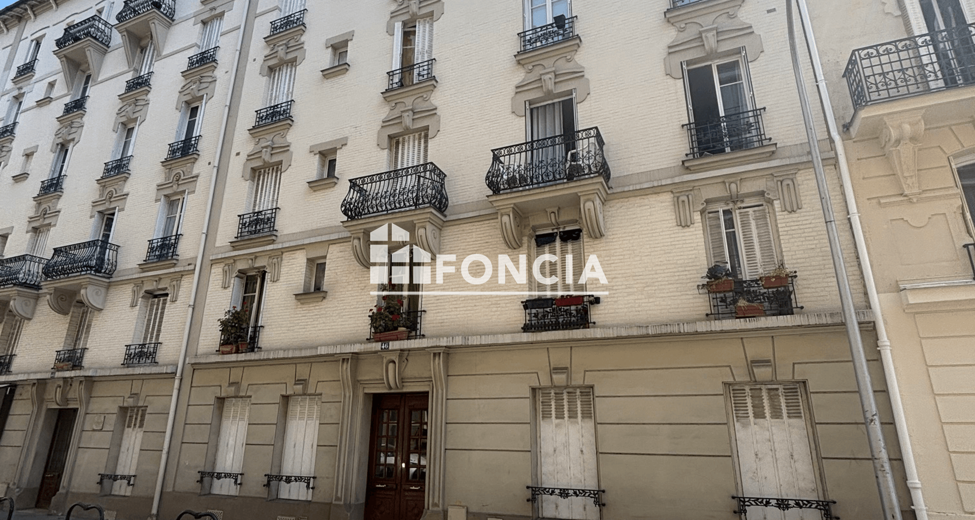 Studio meublé (27.89 m²) à louer - Courbevoie (92400)