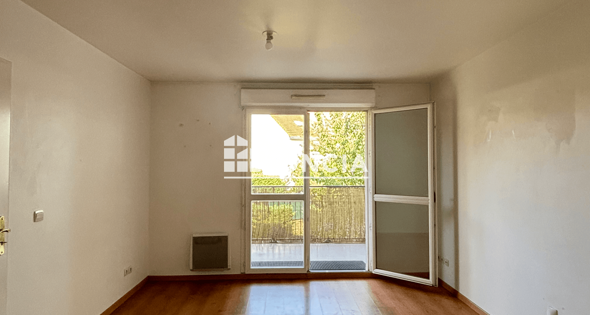 Appartement 2 pièces (38.8 m²) à louer - ÉTréchy (91580)