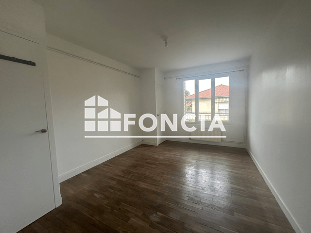 Appartement 5 pièces (118.3 m²) à louer - Eybens (38320)