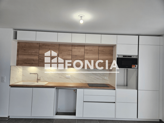 Appartement 3 pièces (65.02 m²) à louer - Saint Laurent Du Var (06700)