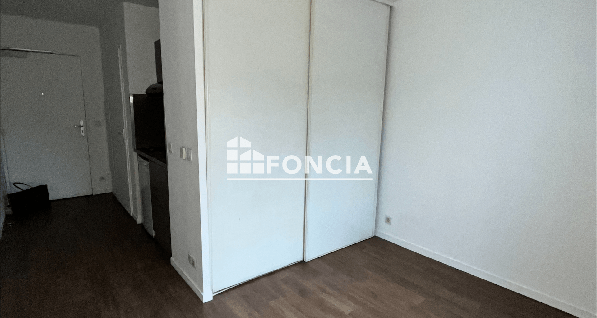 Studio (19.25 m²) à vendre - Rosny-sous-bois (93110)