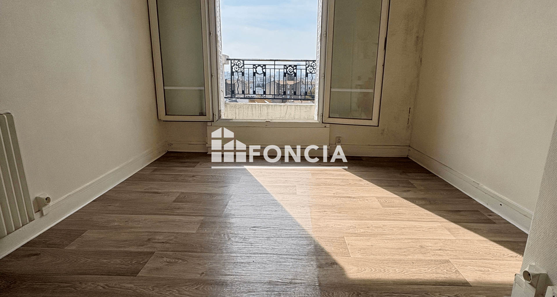 Studio (10.06 m²) à vendre - Asnières-sur-seine (92600)