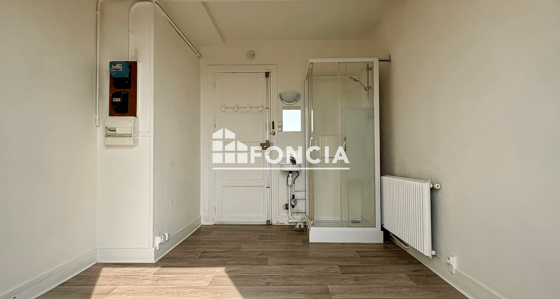 Studio (10.06 m²) à vendre - Asnières-sur-seine (92600)