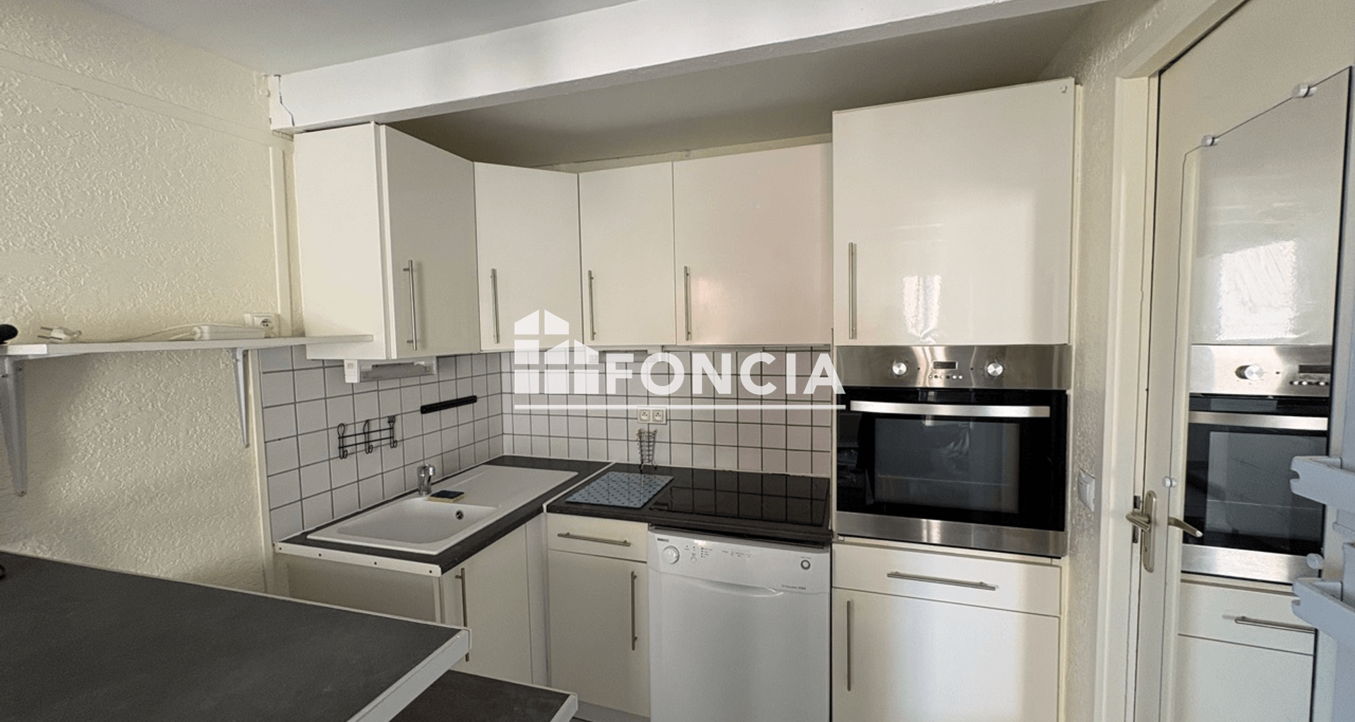 Appartement meublé 2 pièces (39.38 m²) à louer - Port Leucate (11370)
