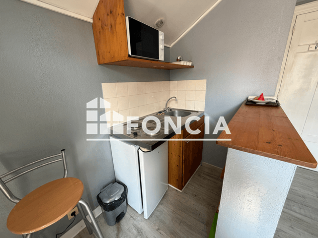Studio meublé (17.04 m²) à louer - Tours (37000)