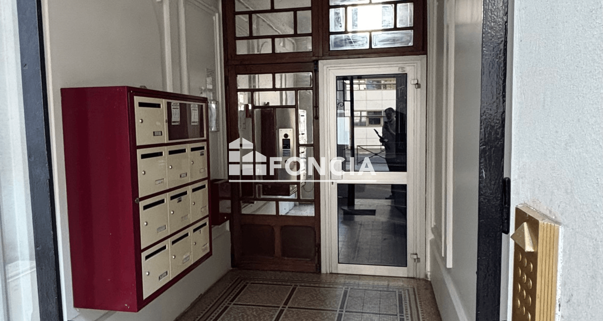 Appartement 2 pièces (65.19 m²) à louer - Levallois-perret (92300)