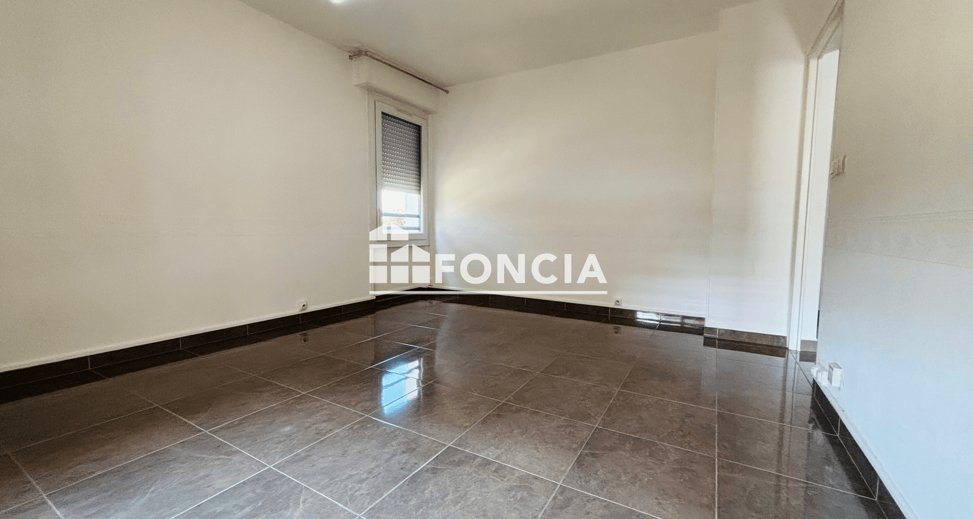 Appartement 2 pièces (43.6 m²) à louer - Conflans-sainte-honorine (78700)