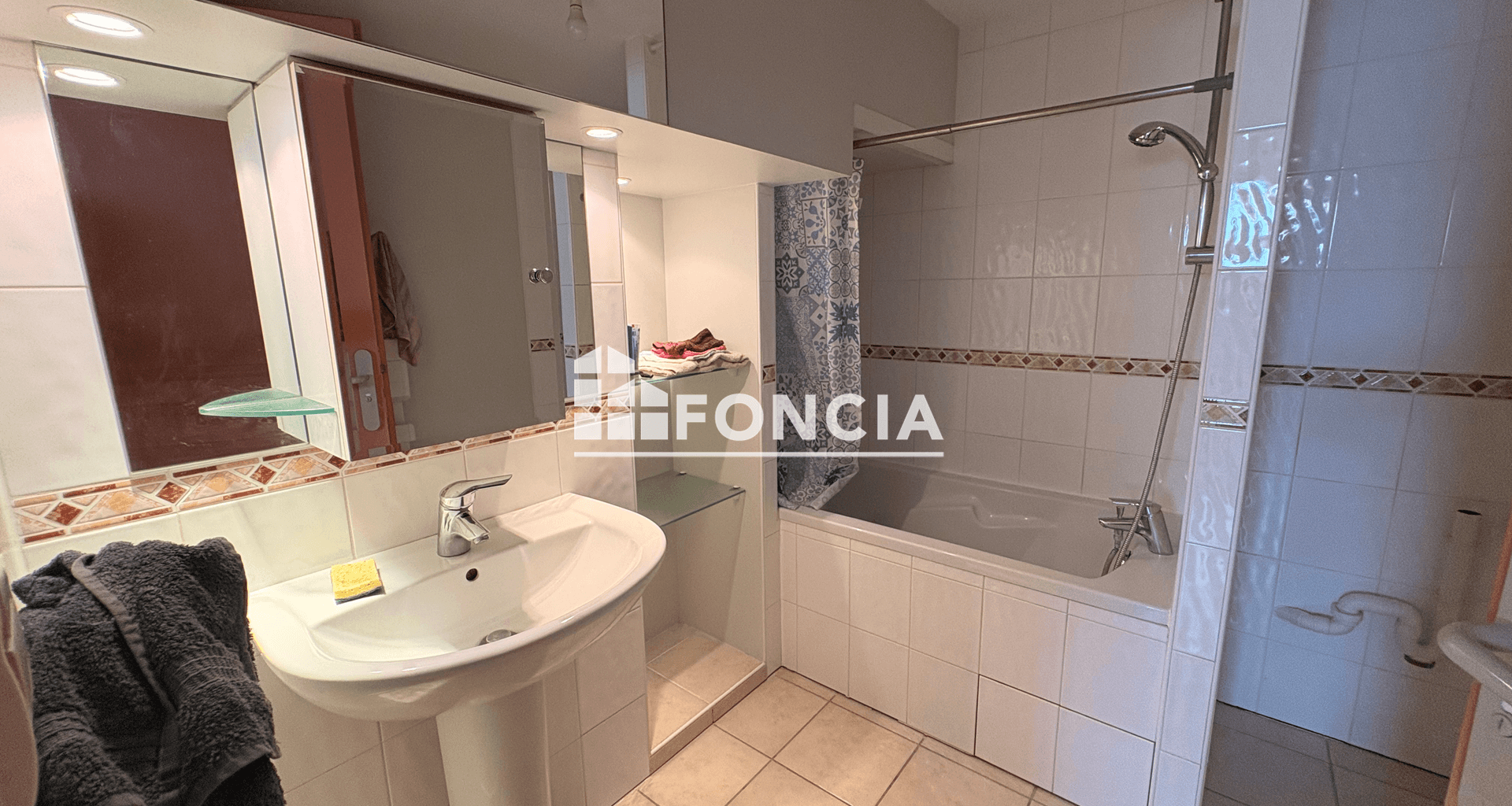 Appartement 2 pièces (64.86 m²) à louer - Meximieux (01800)