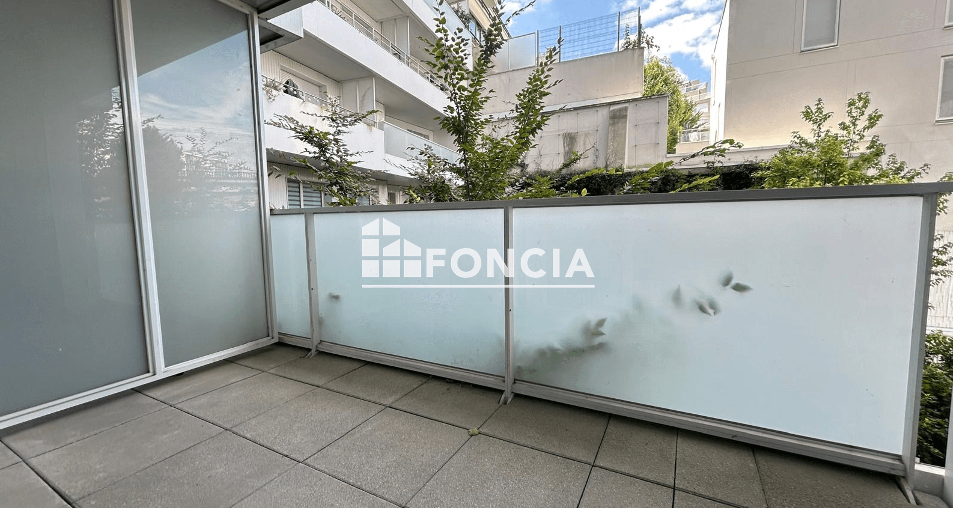 Appartement 2 pièces (41.9 m²) à louer - Issy-les-moulineaux (92130)