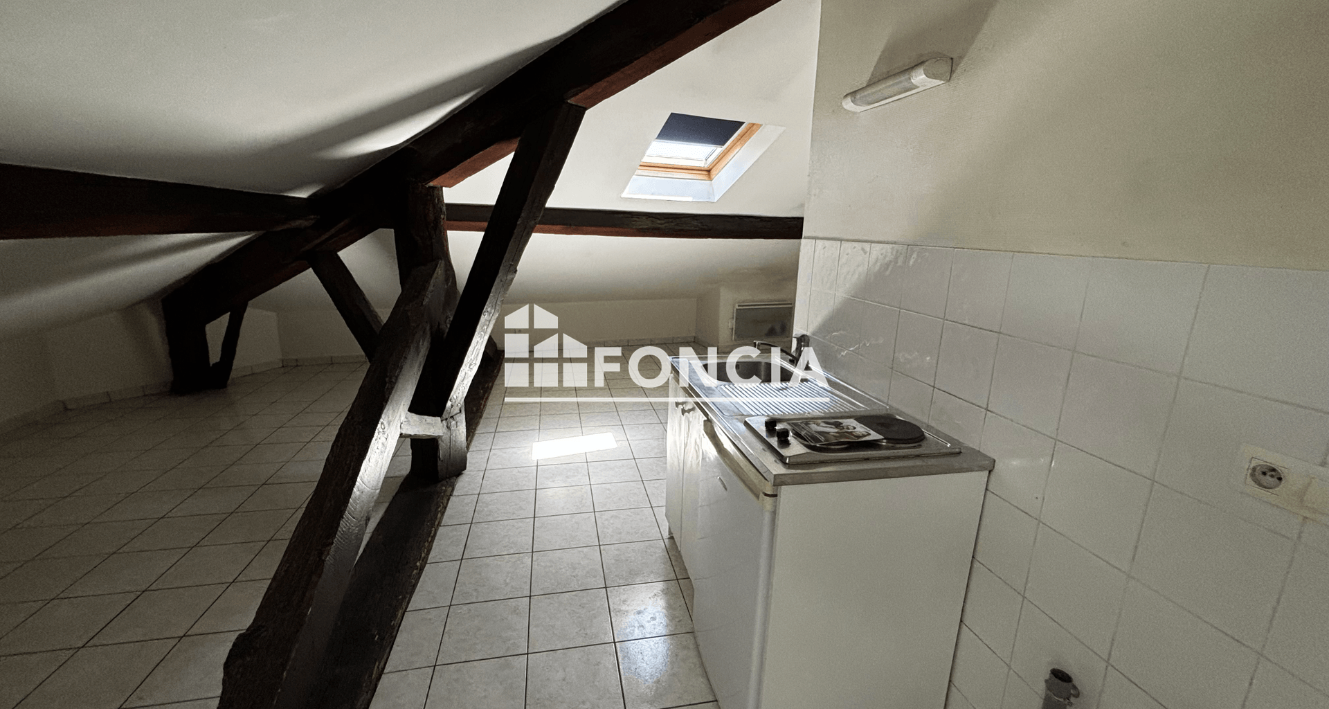 Studio (30 m²) à vendre - Lyon 7ᵉ (69007)