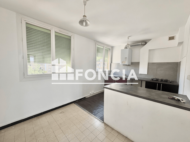 Appartement 4 pièces (64.72 m²) à louer - Toulon (83200)