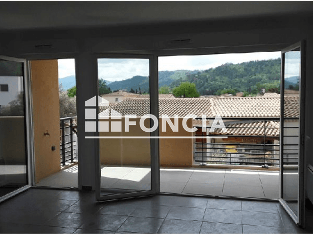 Appartement 3 pièces (61.5 m²) à louer - Le Luc En Provence (83340)