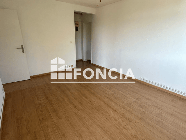 Appartement 3 pièces (53.79 m²) à louer - Marignane (13700)