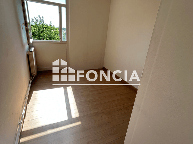 Appartement 3 pièces (53.79 m²) à louer - Marignane (13700)