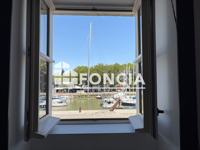 Appartement 3 pièces (72.14 m²) à louer - Rochefort (17300)