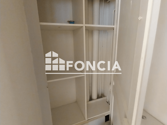 Studio (21 m²) à louer - Besan��on (25000)