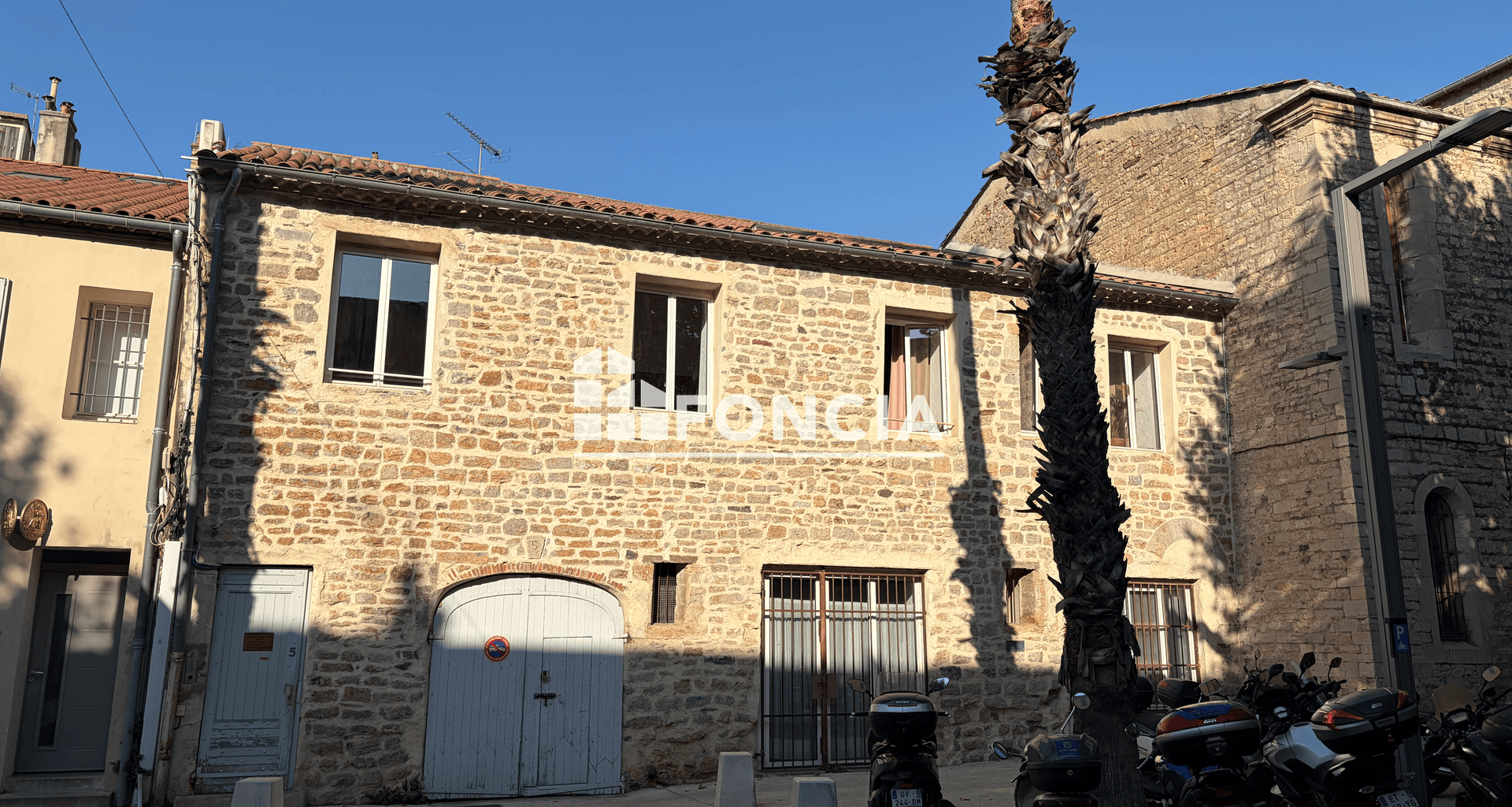 Appartement 3 pièces (79 m²) à vendre - Hyères (83400)