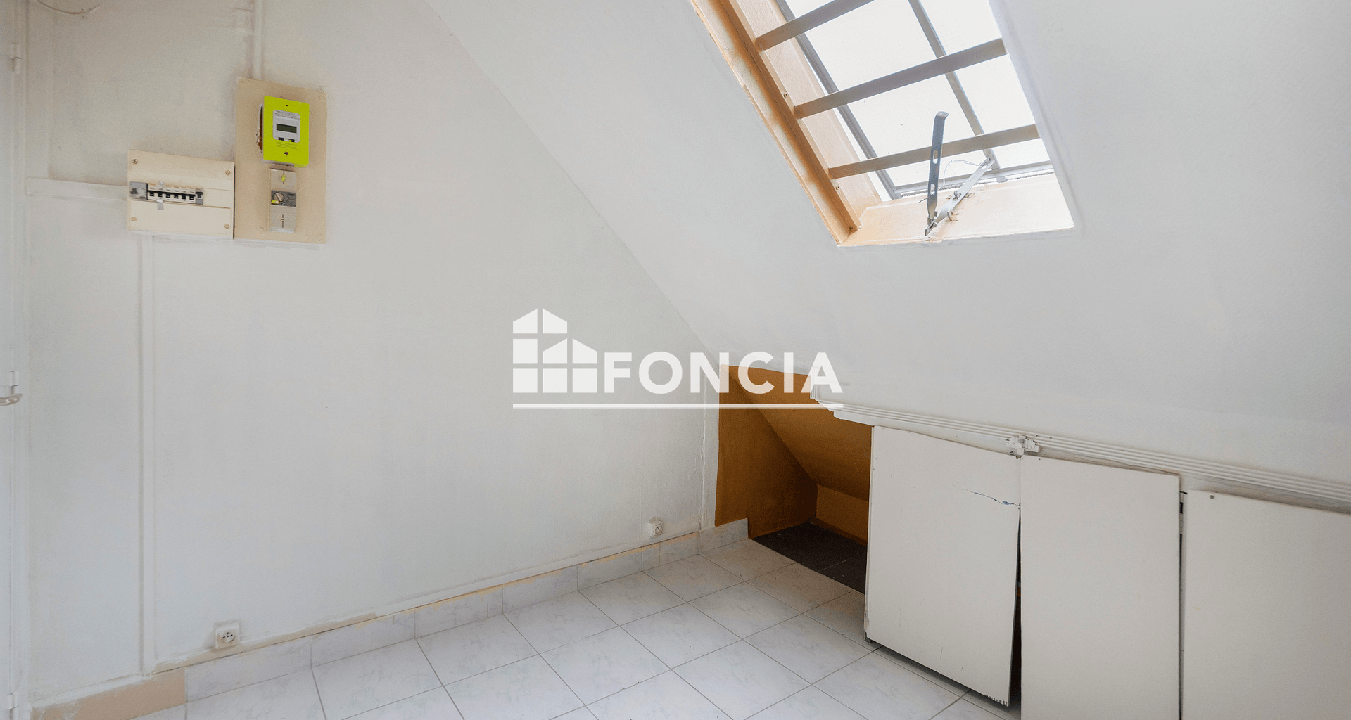 Studio (12.78 m²) à vendre - Paris 10ᵉ (75010)