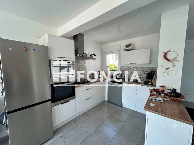 Maison 4 pièces (85.9 m²) à louer - Vannes (56000)