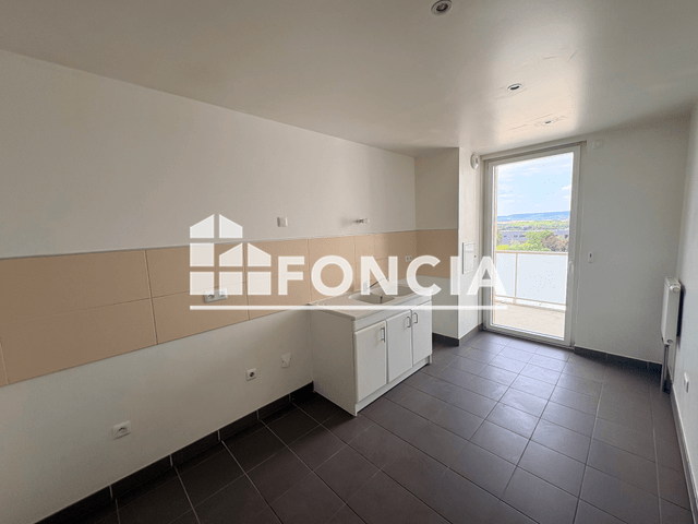 Appartement 3 pièces (94.86 m²) à louer - Reims (51100)