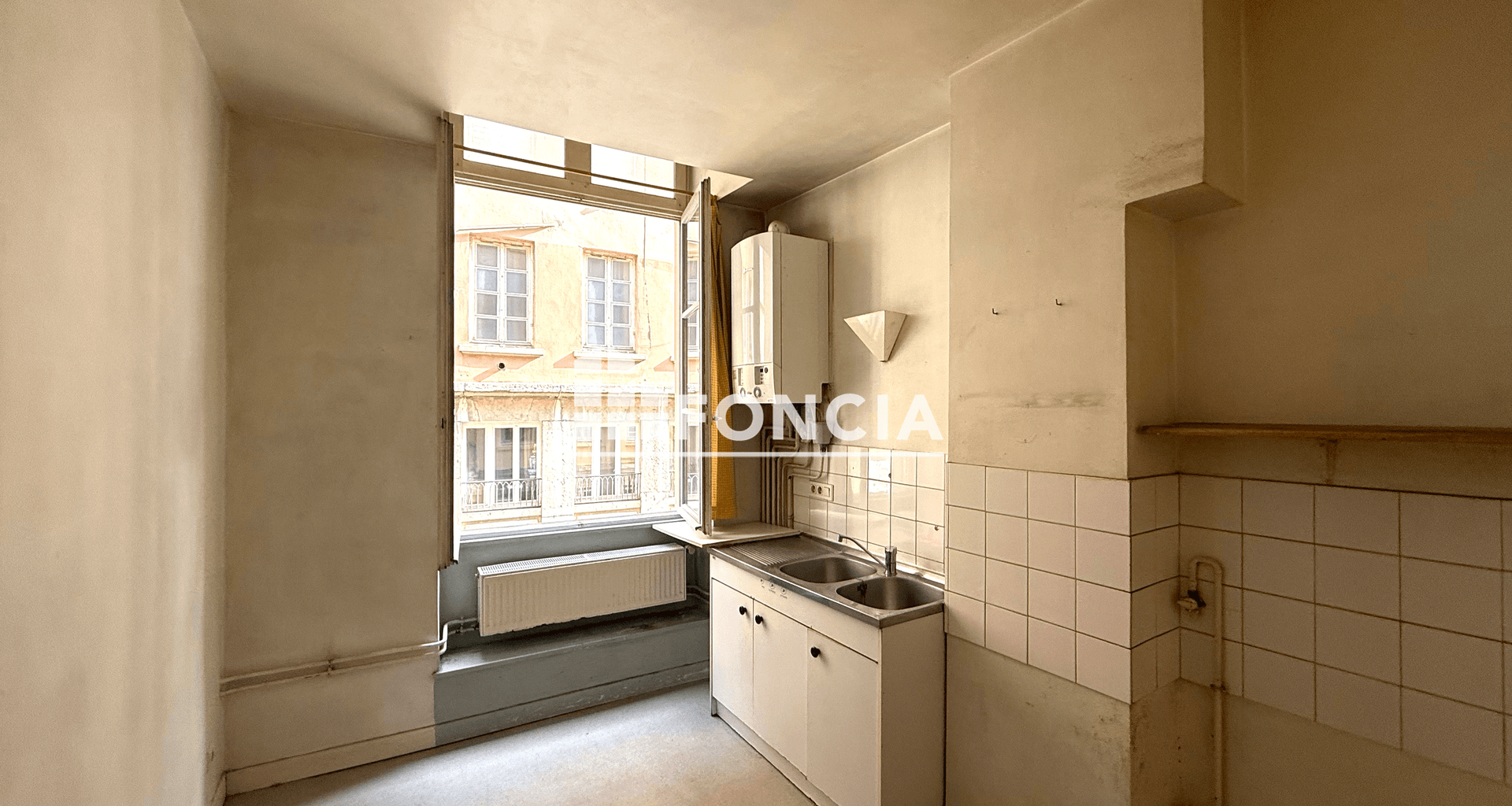 Appartement 2 pièces (60 m²) à vendre - Lyon 1ᵉʳ (69001)
