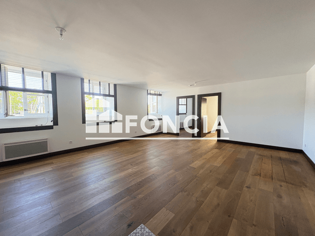 Appartement 3 pièces (74.45 m²) à louer - Rochefort (17300)