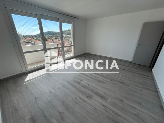 Appartement 3 pièces (60 m²) à louer - Laon (02000)