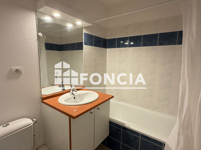 Studio (25.78 m²) à louer - Angouleme (16000)