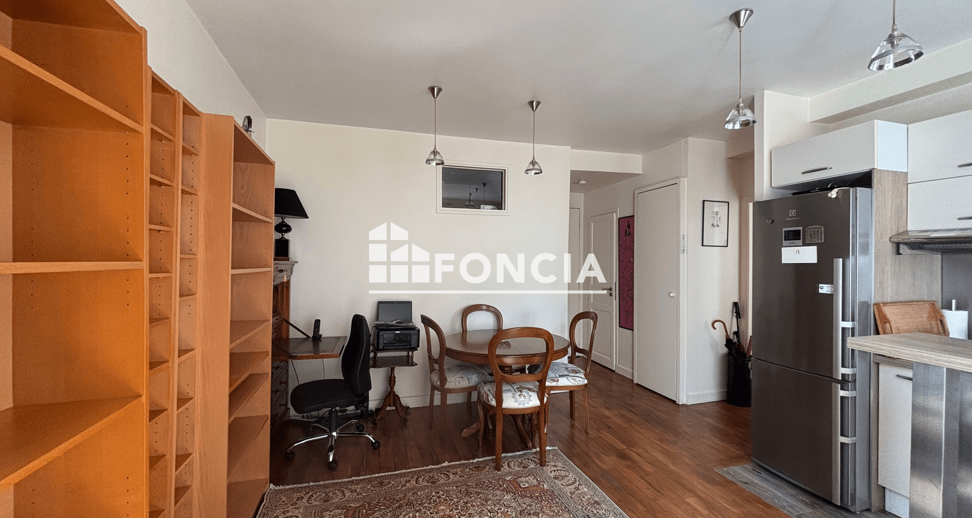 Appartement meublé 2 pièces (38.01 m²) à louer - Paris 18ᵉ (75018)