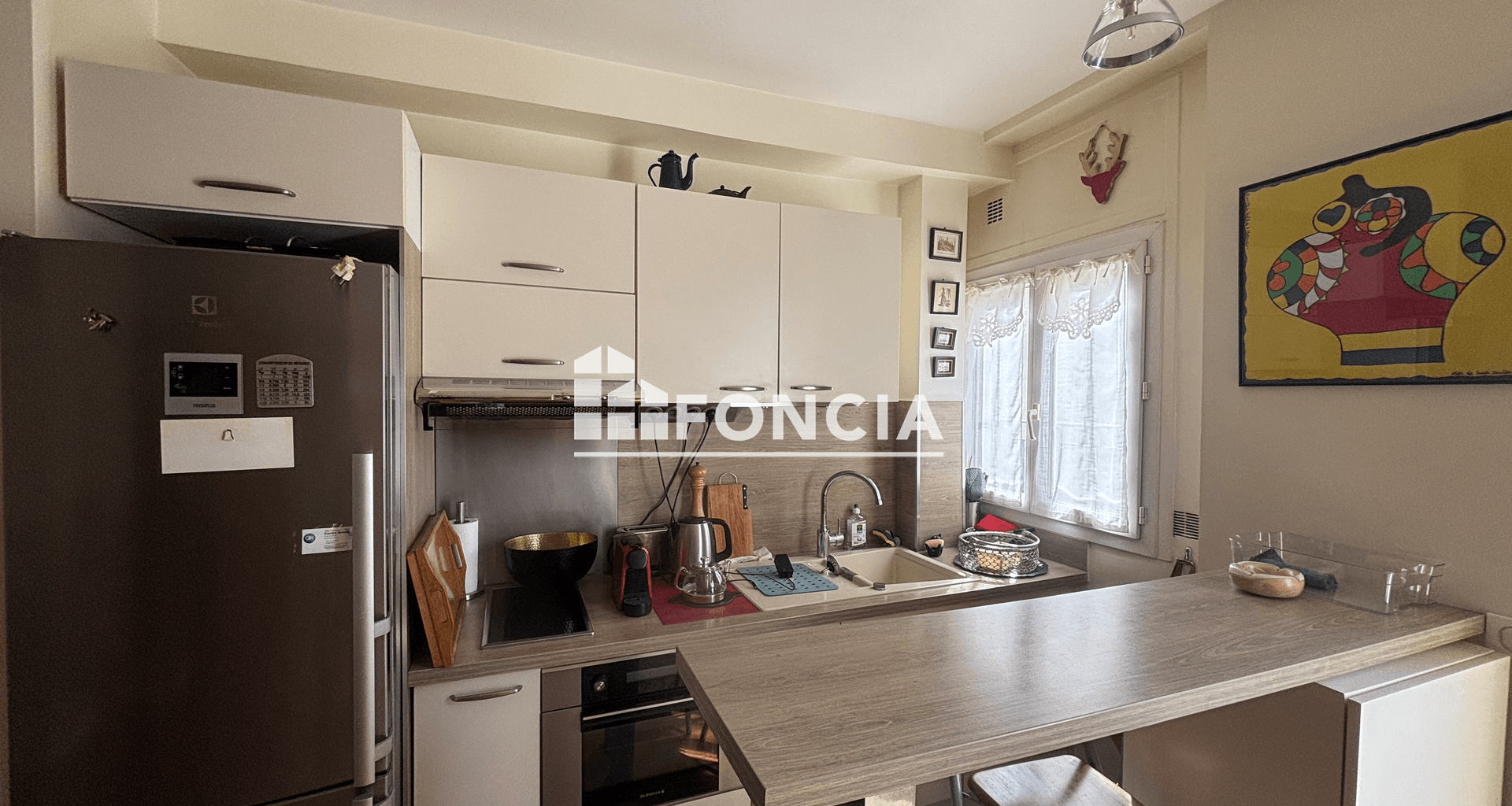 Appartement meublé 2 pièces (38.01 m²) à louer - Paris 18ᵉ (75018)