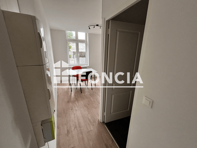 Appartement meublé 2 pièces (23.5 m²) à louer - Roubaix (59100)
