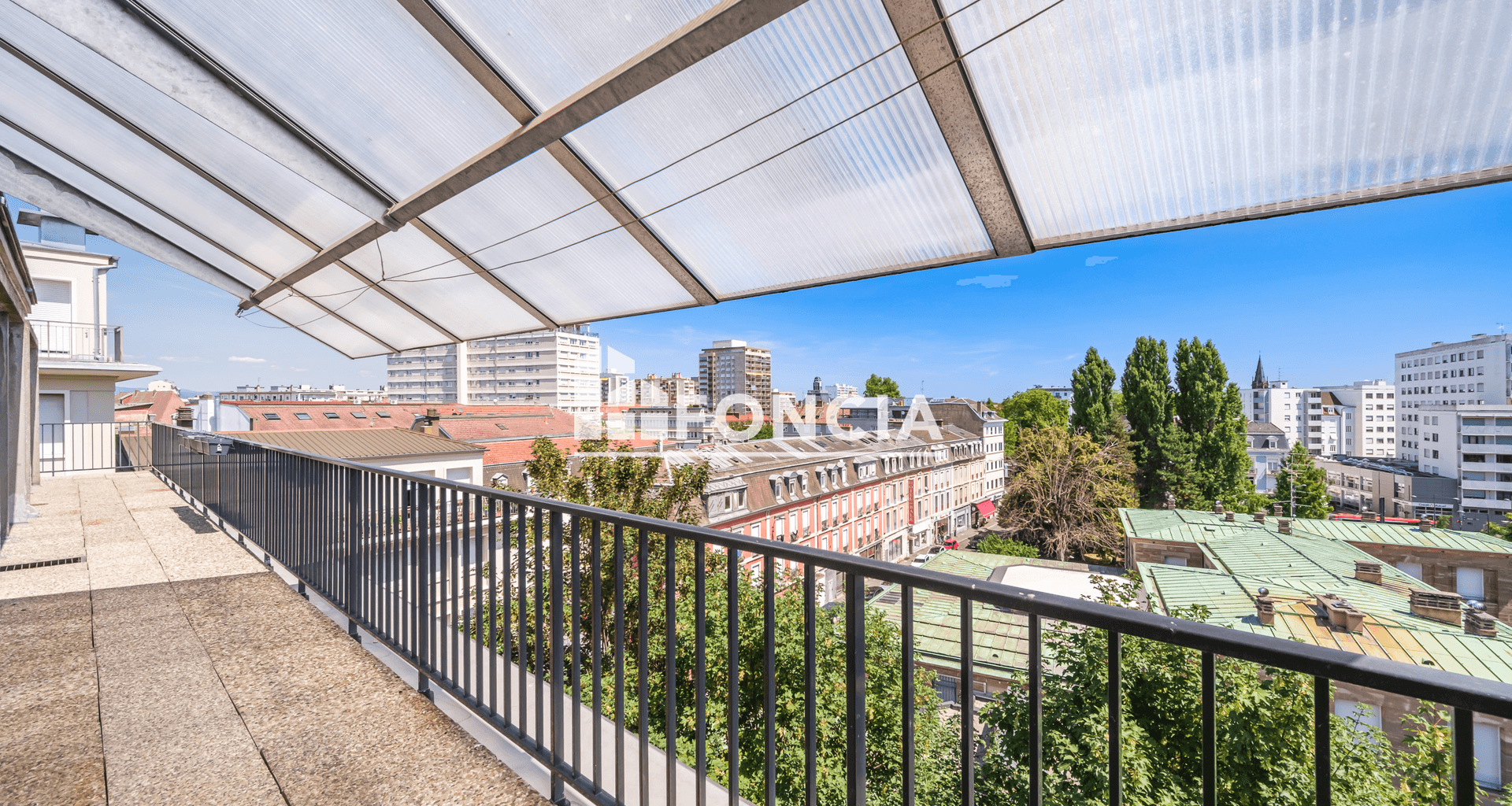 Appartement 5 pièces (123.46 m²) à vendre - Mulhouse (68100)