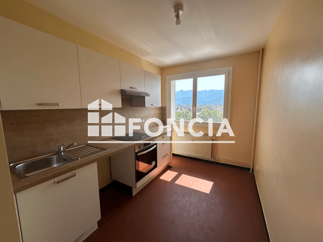 Studio (30 m²) à louer - Fontaine (38600)