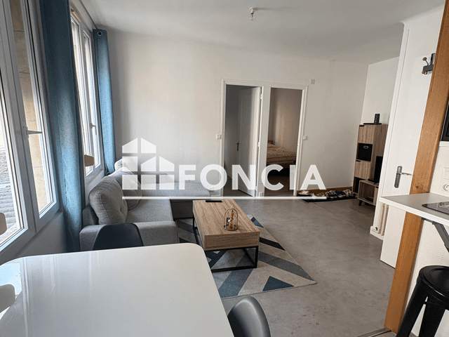 Appartement 3 pièces (49.2 m²) à louer - Charleville Mezieres (08000)