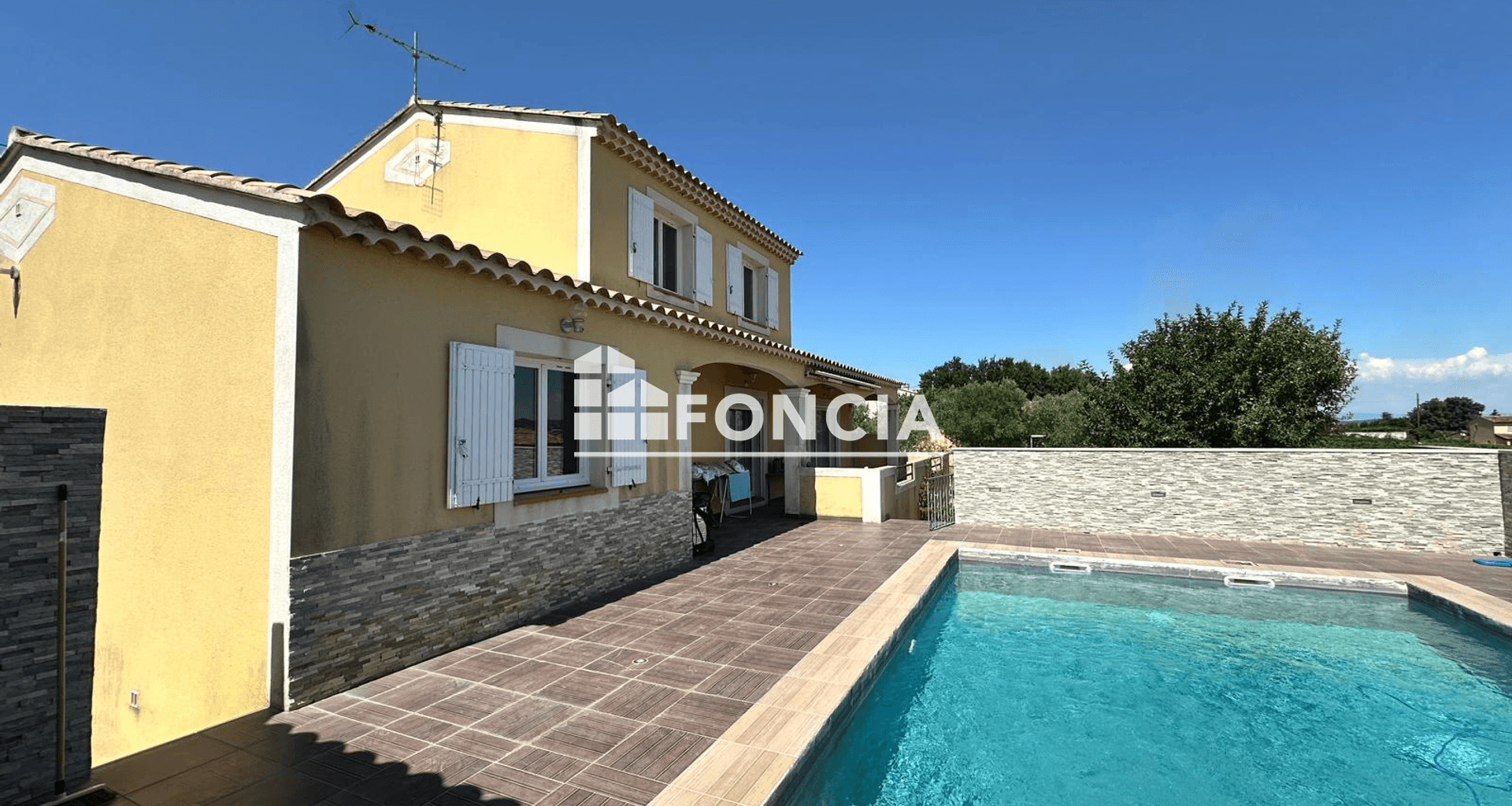 Maison 4 pièces (149 m²) à vendre - Rochefort-du-gard (30650)