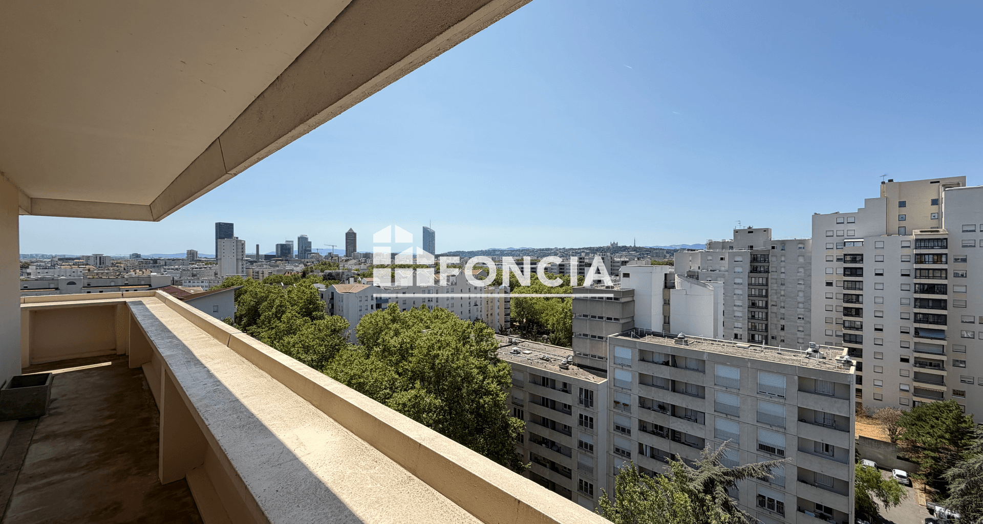 Appartement 4 pièces (96.78 m²) à louer - Villeurbanne (69100)
