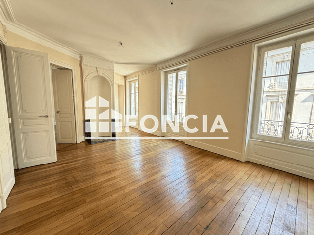 Appartement 5 pièces (136.85 m²) à louer - Nancy (54000)
