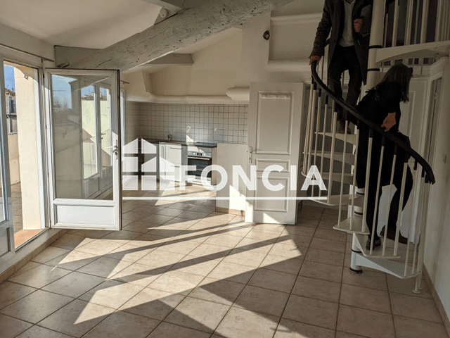 Appartement 2 pièces (53.58 m²) à louer - Arles (13200)