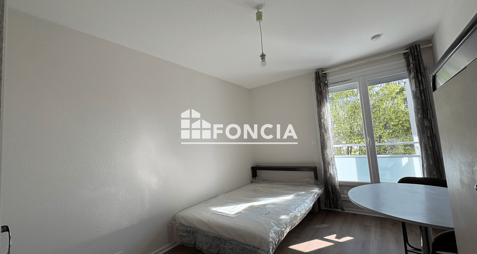 Studio meublé (18.02 m²) à louer - Clermont-ferrand (63000)