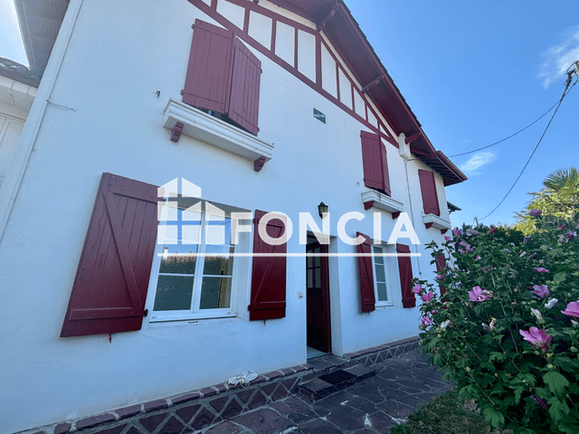 Appartement 4 pièces (69.75 m²) à louer - Hendaye (64700)